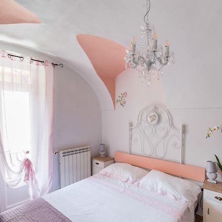 Dussaiga - Camera Delle Rose Дольчеаккуа Екстер'єр фото